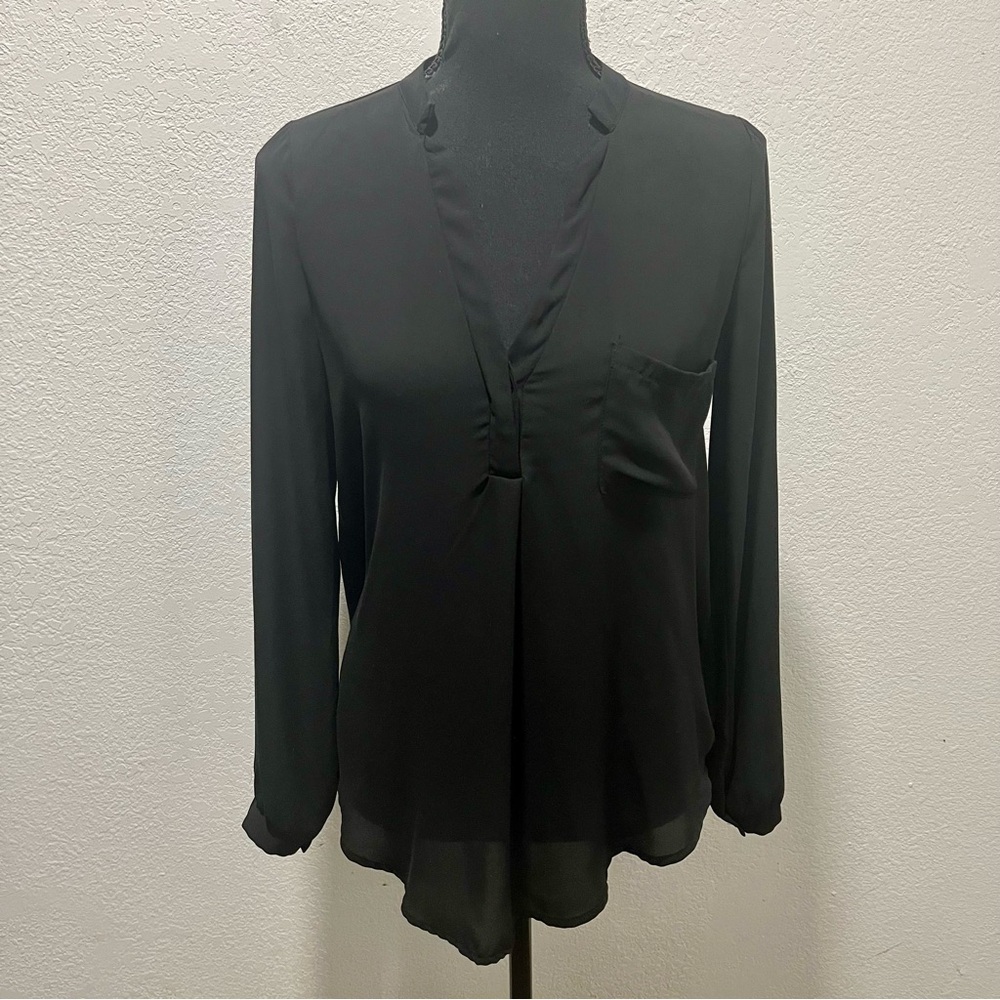 Harper Black V-Neck Notched Collar Pullover Blouse